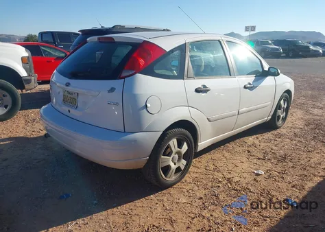 2006 Ford Focus Zx5 z USA, uszkodzony, nr VIN 1FAHP37N36W143201